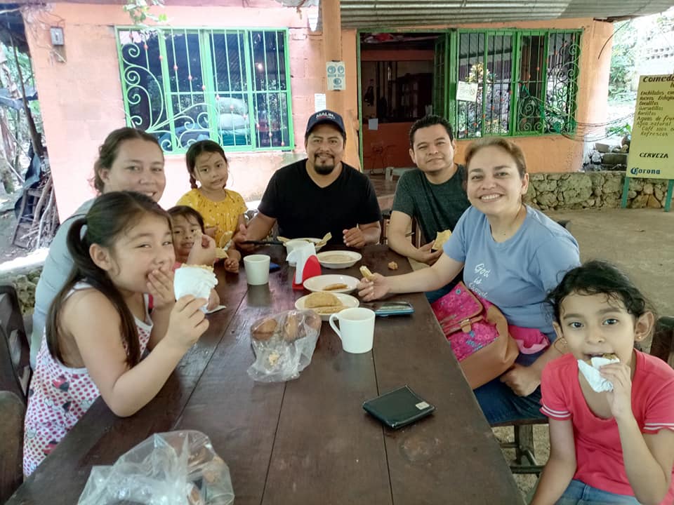 volunteer-img